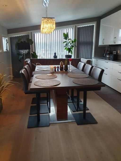 Modern Loftsleilighet 腓特烈斯塔 外观 照片
